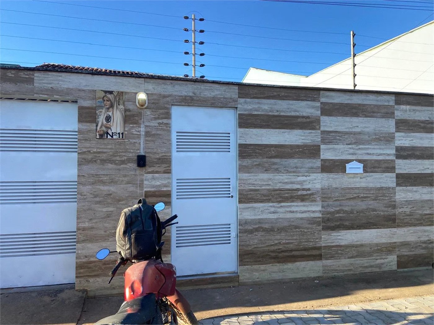 Casa para alugar com 3 quartos, sendo 1 suíte, em Açucena, Balsas, MA