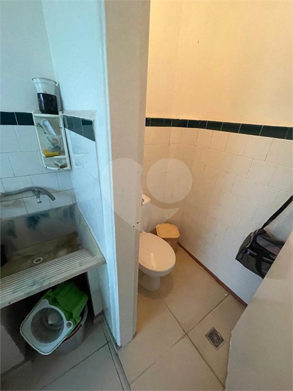 Sobrado à venda com 5 quartos, sendo 1 suíte,  em Vila Gustavo, São Paulo, SP