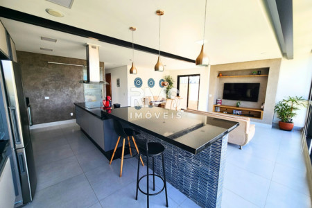 Casa à venda ou para alugar com 4 quartos, sendo 3 suítes,  em Pinheirinho Ii, Itu, SP