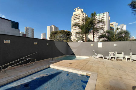 Apartamento à venda com 3 quartos, sendo 1 suíte,  em Vila Romana, São Paulo, SP