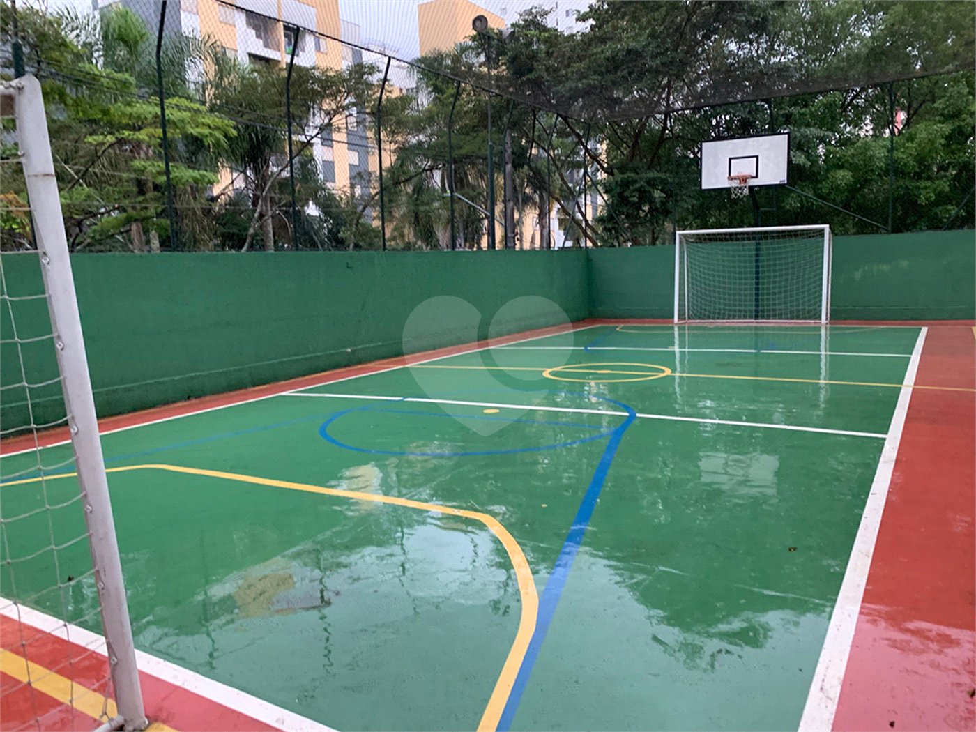 Apartamento à venda com 3 quartos, sendo 1 suíte,  em Jardim Marajoara, São Paulo, SP