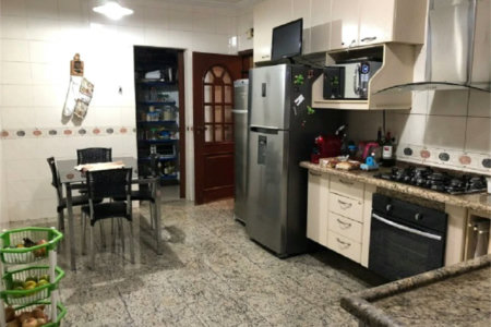 Sobrado à venda com 3 suítes em Lar São Paulo, São Paulo, SP