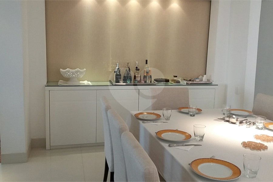 Apartamento à venda com 3 suítes em Santana, São Paulo, SP