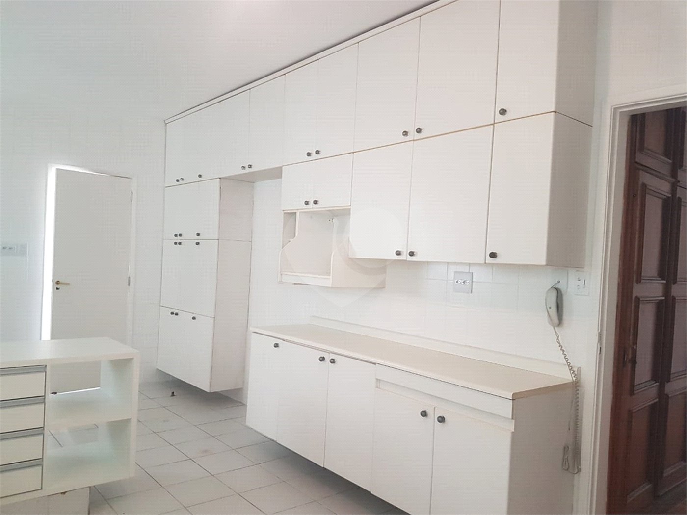 Apartamento à venda com 3 quartos, sendo 1 suíte, em Jardim Paulista, São Paulo, SP