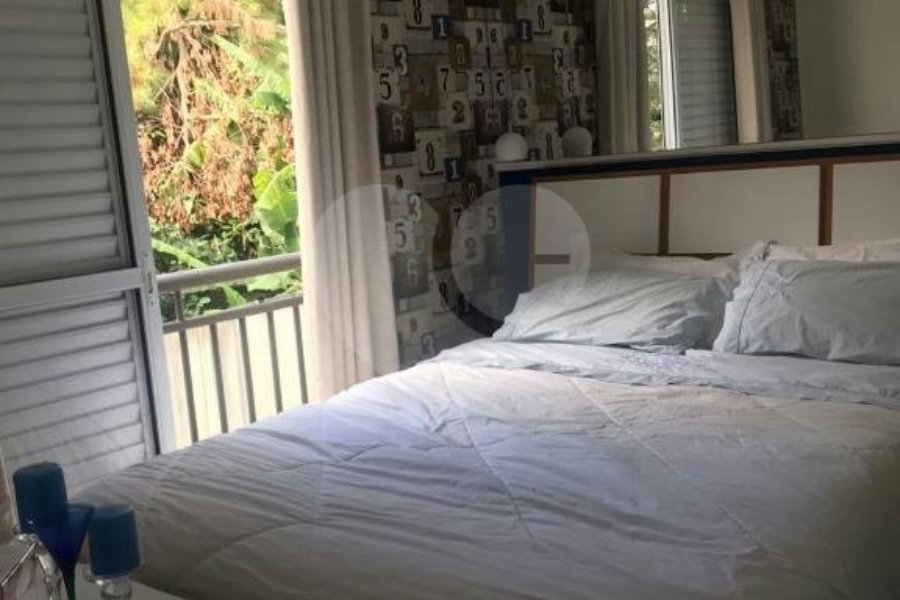 Casa à venda com 2 quartos, sendo 1 suíte, no condomínio Res Santa Inês, São Paulo - SP