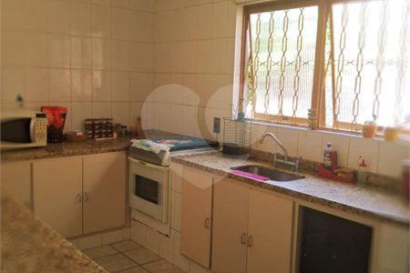 Casa à venda com 3 quartos, sendo 1 suíte, no condomínio Acmti - Colinas do Mosteiro, Terras de Itaici e Recanto dos Pássaros, Indaiatuba - SP