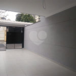 Casa à venda com 3 quartos, sendo 1 suíte, no condomínio Professora Romilde Nogueira de Sá, São Paulo - SP