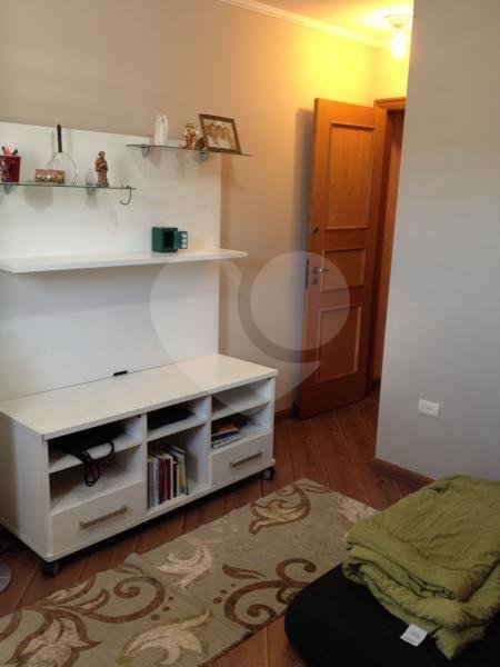 Sobrado à venda com 3 quartos, sendo 1 suíte, em Vila Nova Cachoeirinha, São Paulo, SP