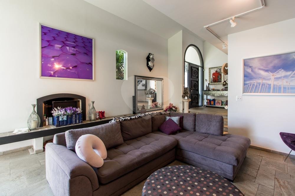 Casa à venda com 4 suítes em Jardim Marajoara, São Paulo, SP