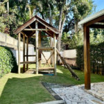 Casa à venda com 3 quartos, sendo 1 suíte, no condomínio Residencial Rio Preto Village, Atibaia - SP