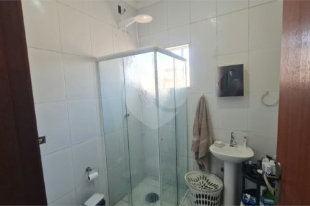 Casa à venda com 3 quartos, sendo 1 suíte, em Vila Carolina, Itapetininga, SP