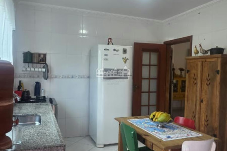 Casa térrea com vista para a Pedra Grande em Atibaia