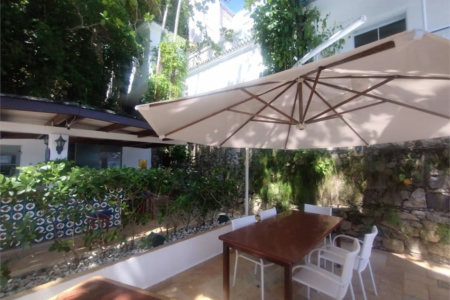 Casa Residencial à venda, Loteamento João Batista Julião, Guarujá - CA0028.