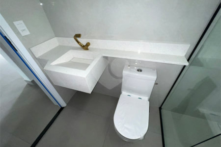 Casa à venda com 3 quartos, sendo 1 suíte, no condomínio Horto Florestal Villagio, Sorocaba - SP