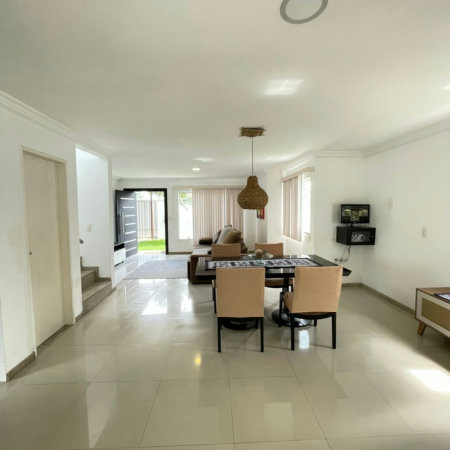 Casa à venda com 3 quartos, sendo 1 suíte, em Orla Norte, Porto Seguro - BA