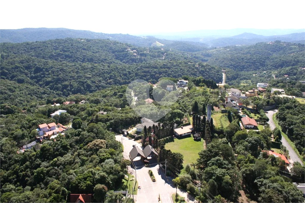 Terreno à venda no condomínio Alpes da Cantareira, Mairiporã - SP