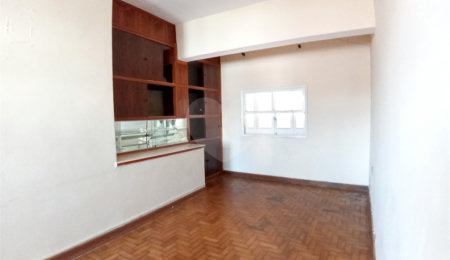 Prédio à venda em Imirim, São Paulo, SP