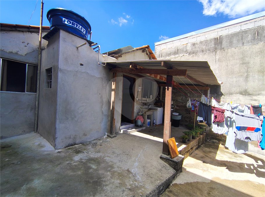 Casa Térrea à venda com 2 quartos em Vila Comercial, Jundiaí, SP