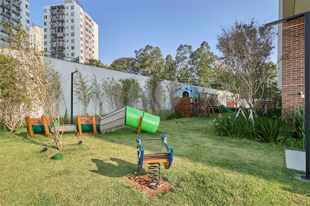 Apartamento à venda com 3 quartos, sendo 1 suíte, em Jardim Marajoara, São Paulo, SP