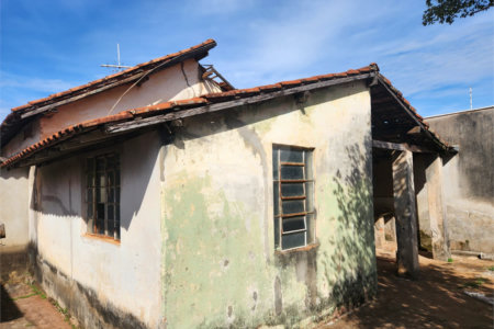 Casa à venda com 2 quartos em Vila Cidade Industrial (vila Xavier), Araraquara, SP