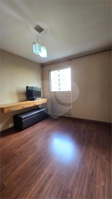 Apartamento à venda com 3 quartos em Vila Campestre, São Paulo, SP
