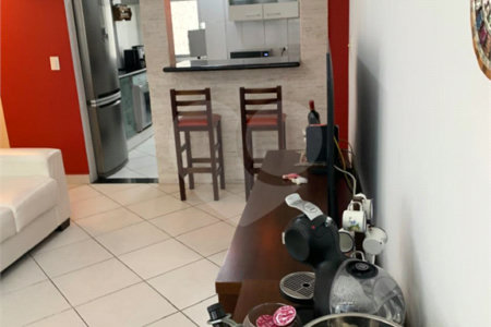Apartamento à venda com 2 quartos, sendo 1 suíte,  em Canto do Forte, Praia Grande, SP