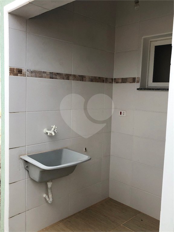 Casa à venda com 3 quartos, sendo 1 suíte, no condomínio Marfi Iii- Fase Iii, Bom Jesus dos Perdões - SP