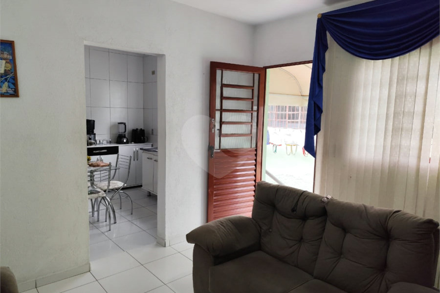 Casa Térrea à venda com 2 quartos em Parque Peruche, São Paulo, SP
