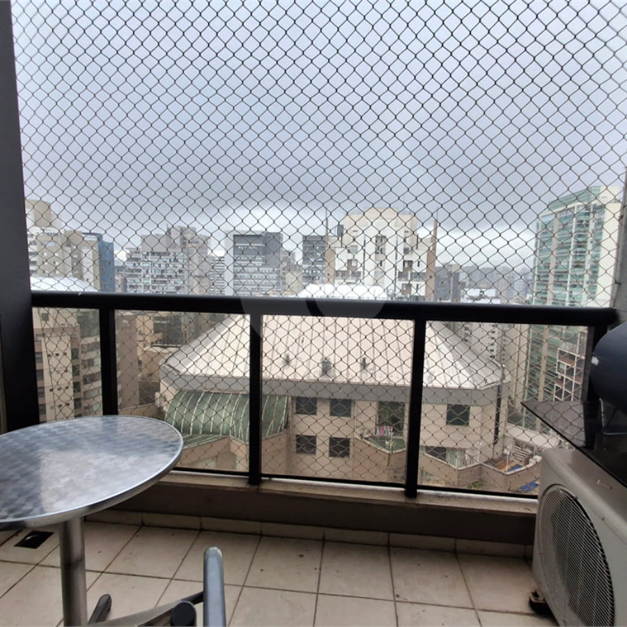 Apartamento à venda ou para alugar com 2 suítes em Indianópolis, São Paulo, SP