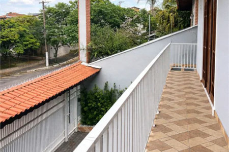Casa à venda com 4 quartos, sendo 1 suíte, em City Bussocaba, Osasco, SP