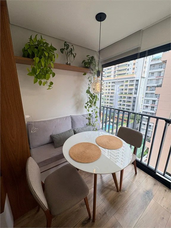 Apartamento à venda com 1 quarto em Pinheiros, São Paulo, SP