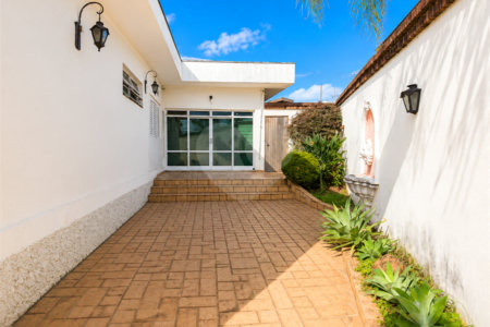 Casa Térrea para alugar com 4 quartos, sendo 1 suíte,  em Jardim América, Sorocaba, SP