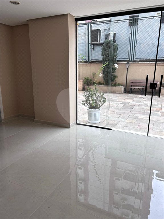 Apartamento à venda com 3 quartos, sendo 1 suíte, em Indianópolis, São Paulo, SP