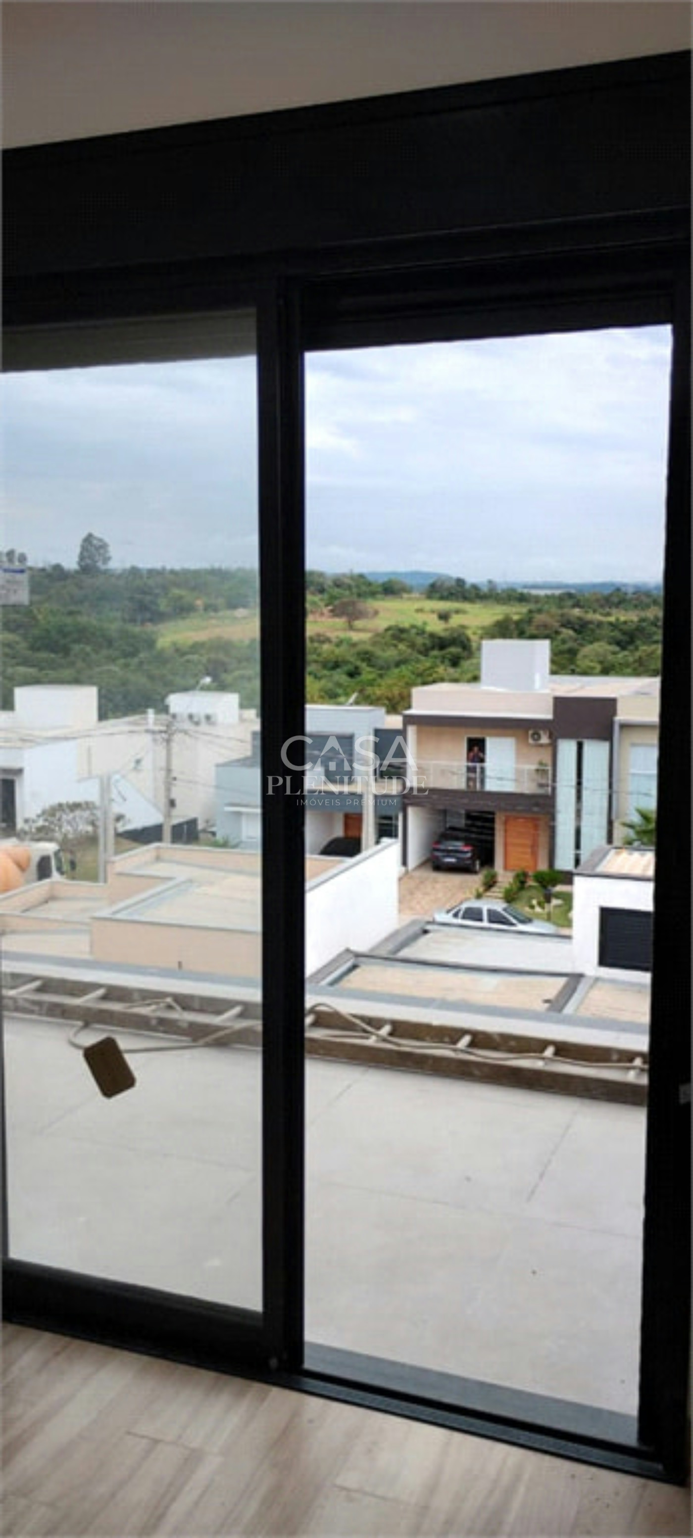 Casa em condomínio à venda com 2 quartos, sendo 1 suíte, em Cajuru do Sul, Sorocaba, SP