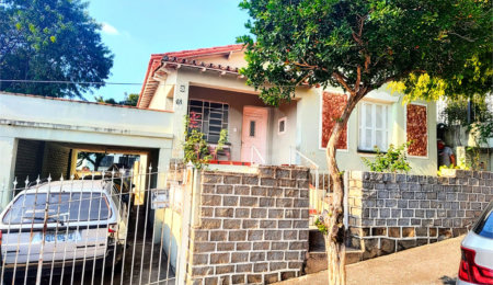Casa à venda com 2 quartos no Centro, Vinhedo, SP