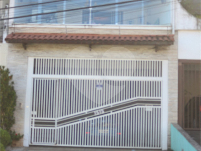 Sobrado à venda com 4 quartos, sendo 2 suítes,  em Tremembé, São Paulo, SP
