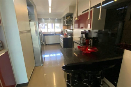 Apartamento à venda com 3 suítes em Vila Romana, São Paulo, SP