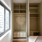 Apartamento à venda com 3 quartos, sendo 1 suíte, em Itaim Bibi, São Paulo, SP