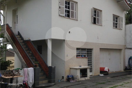 Casa à venda com 4 quartos, sendo 1 suíte,  em Jardim Petrópolis, São Paulo, SP