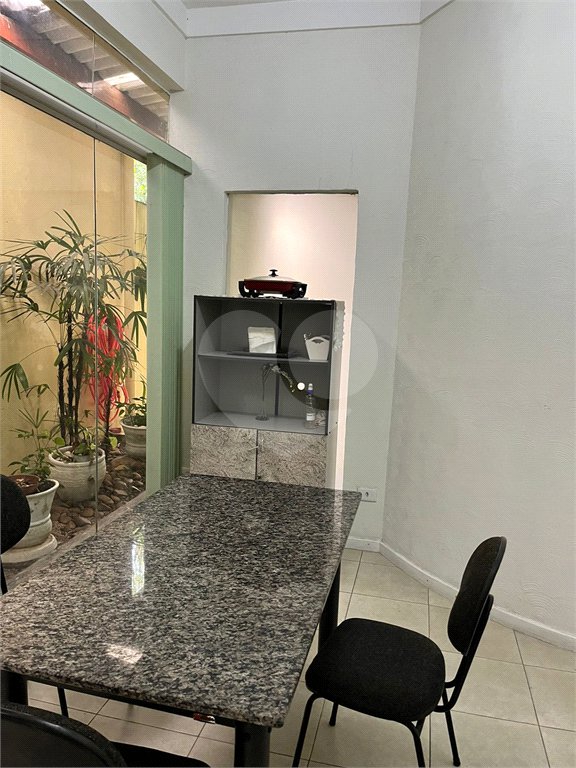 Casa à venda com 4 quartos em Jardim Oriental, São Paulo, SP
