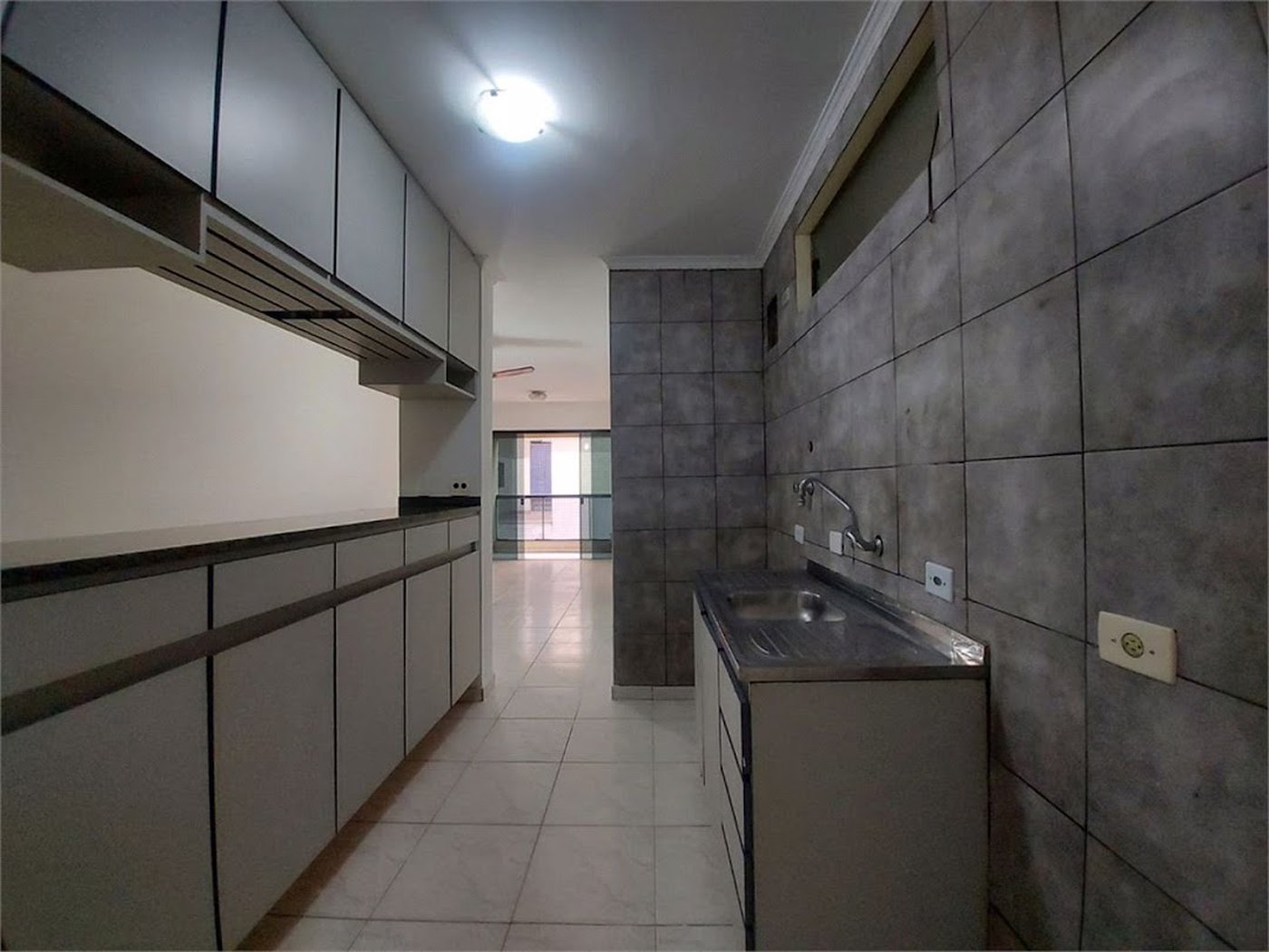 Apartamento à venda, 96 m² por R$ 300.000,00 - Jardim Enseada - Guarujá/SP