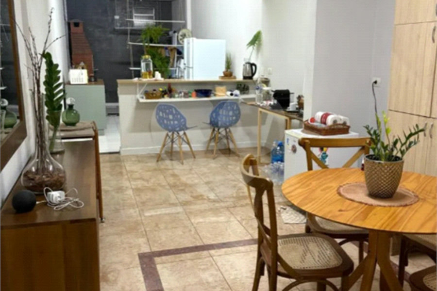 Casa à venda com 3 quartos, sendo 1 suíte, em Jabaquara, São Paulo, SP