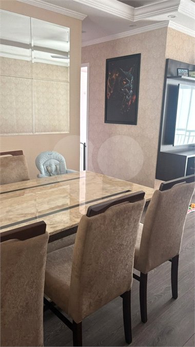 Apartamento à venda com 3 quartos, sendo 1 suíte, em Conjunto Residencial Irai, Suzano, SP