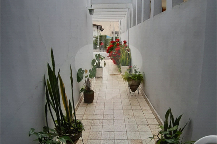 Sobrado à venda com 3 quartos, sendo 1 suíte,  em Jardim Floresta, São Paulo, SP
