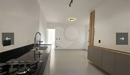 Casa à venda com 3 suítes em Jardim Jaraguá, Atibaia, SP