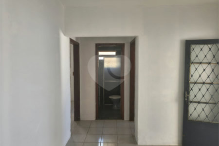 CASA AMPLA COM QUINTAL E GARAGEM PARA 4 CARROS | R$ 244.680,00 | NÃO PERCA ESSA OPORTUNIDADE!