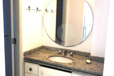 DUPLEX REFORMADO, 02 DORMITORIOS, 01 VAGA C/ ARMARIOS, VARANDA AMPLA, LAZER DE CLUBE!!!