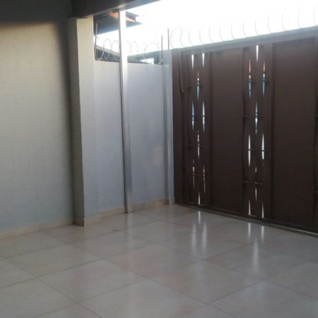 Casa à venda com 2 quartos em Jardim Paranapunga, Três Lagoas, MS