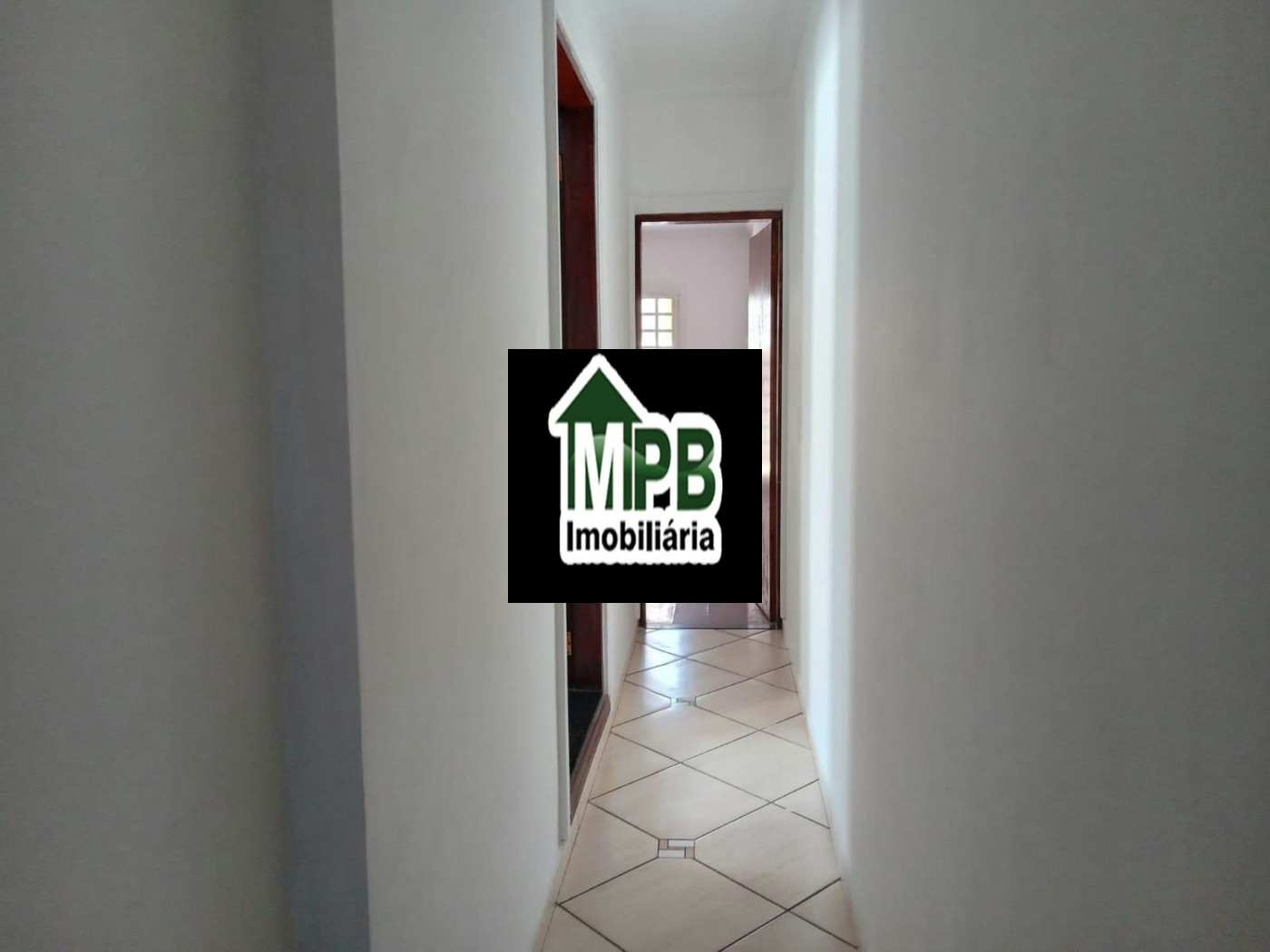 Sobrado à venda com 2 quartos, sendo 1 suíte, em Jardim Altos Do Itavuvu, Sorocaba, SP