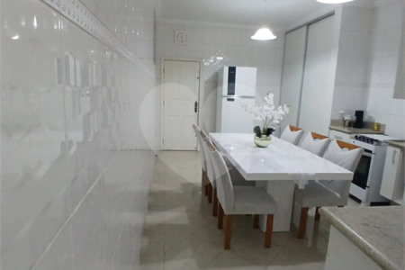 Casa à venda com 2 quartos em Penha de França, São Paulo, SP